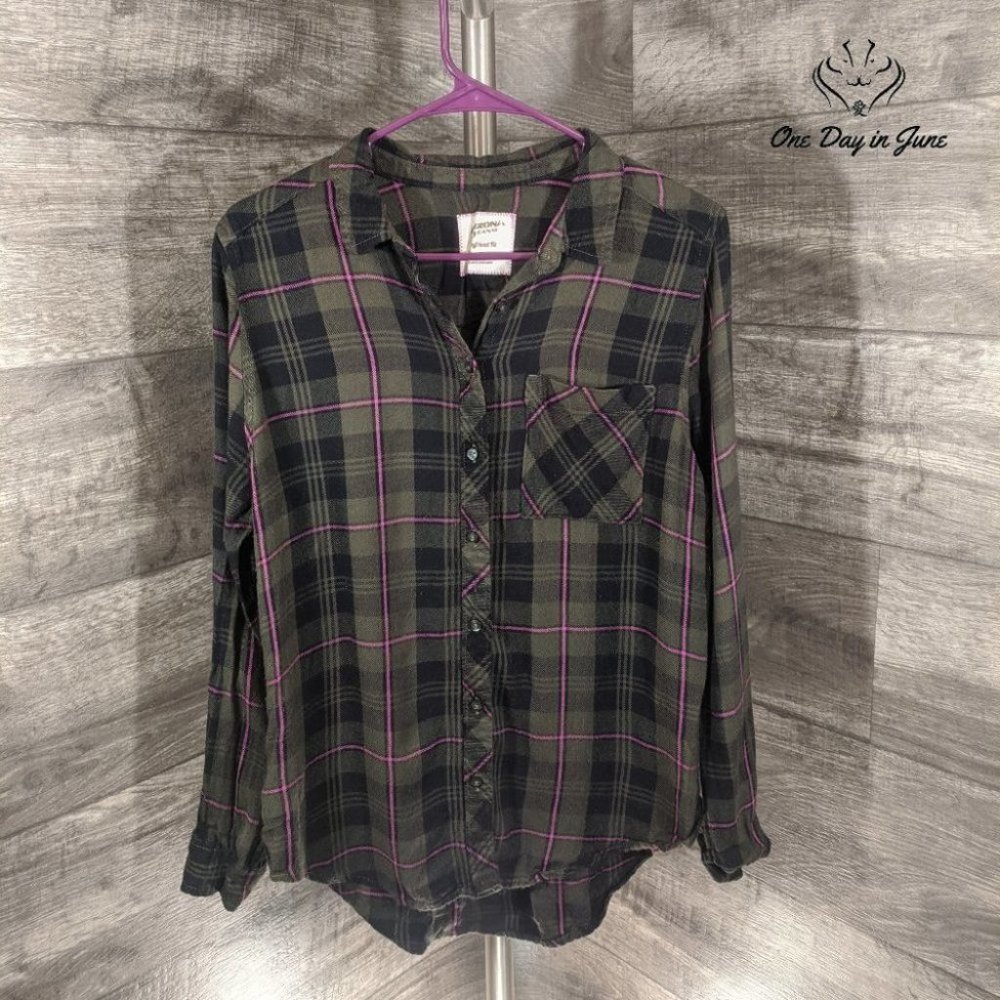 Arizona Jeans Button Down Flannel
